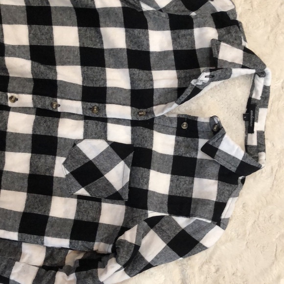 Sherpa Lined Black & White Plaid Jacket - Picture 4 of 6